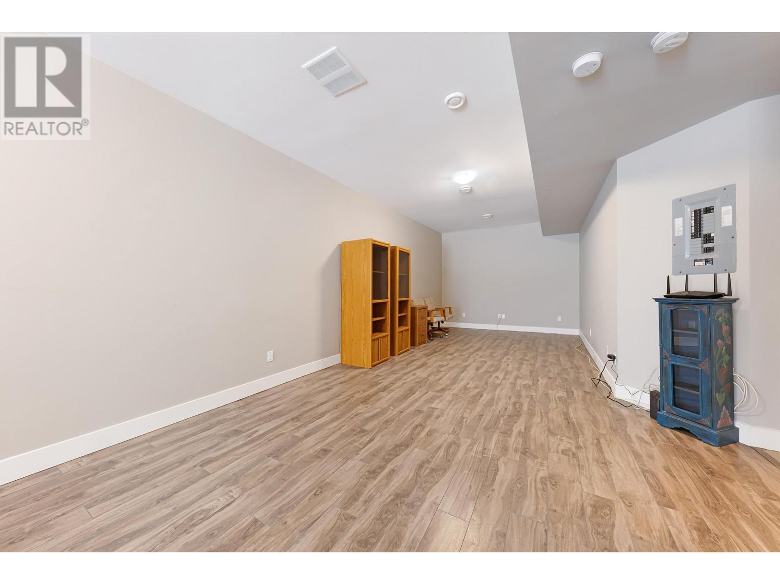 3462 Darwin Avenue, Coquitlam, British Columbia  V3B 3H6 - Photo 35 - R3009639