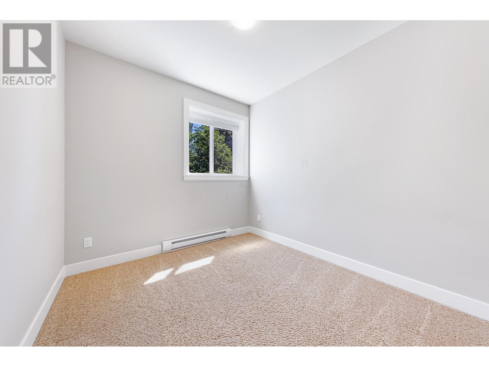 3462 Darwin Avenue, Coquitlam, British Columbia  V3B 3H6 - Photo 31 - R3009639