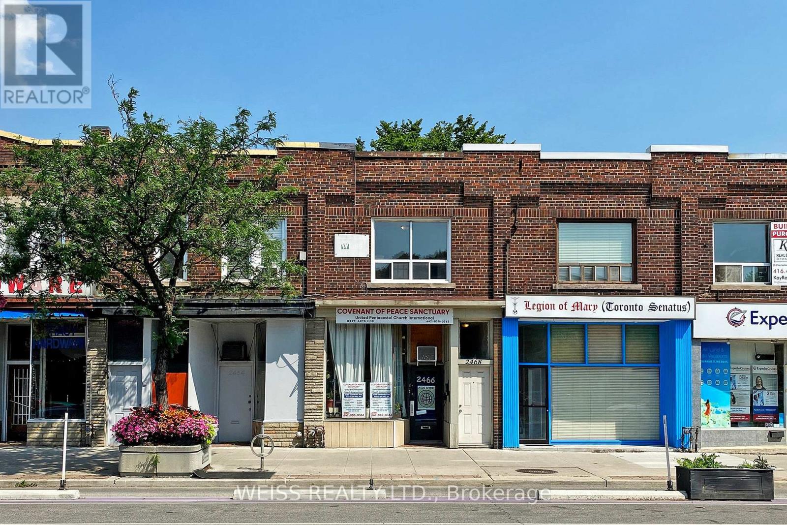 UPPER - 2468 DANFORTH AVENUE, Toronto, Ontario