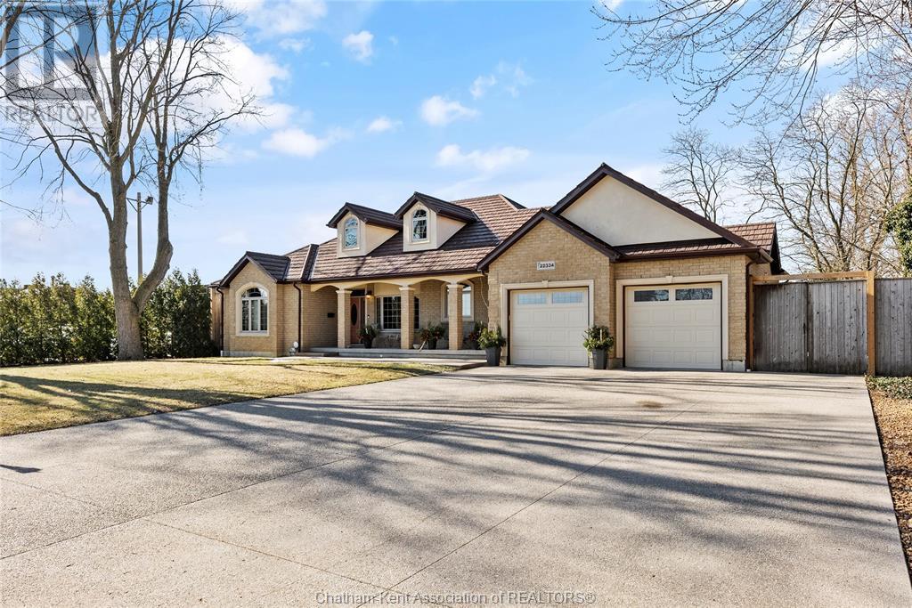 22334 Charing Cross Road, Chatham, Ontario  N7M 5H8 - Photo 1 - 25013851