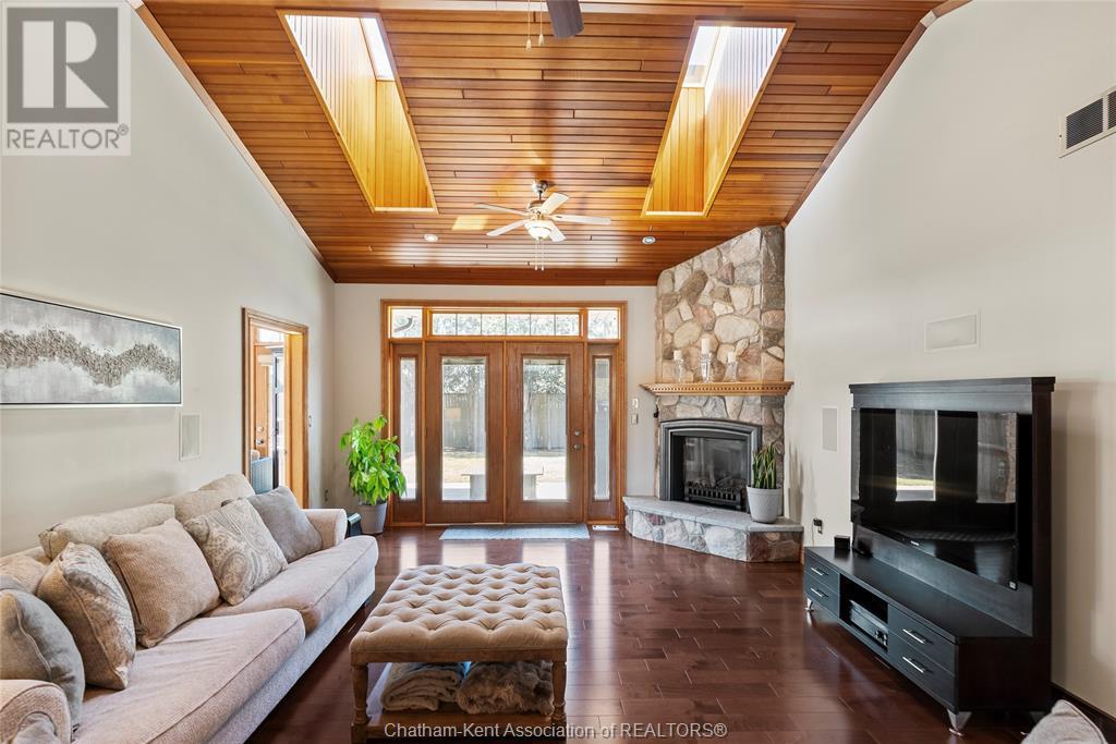22334 Charing Cross Road, Chatham, Ontario  N7M 5H8 - Photo 11 - 25013851