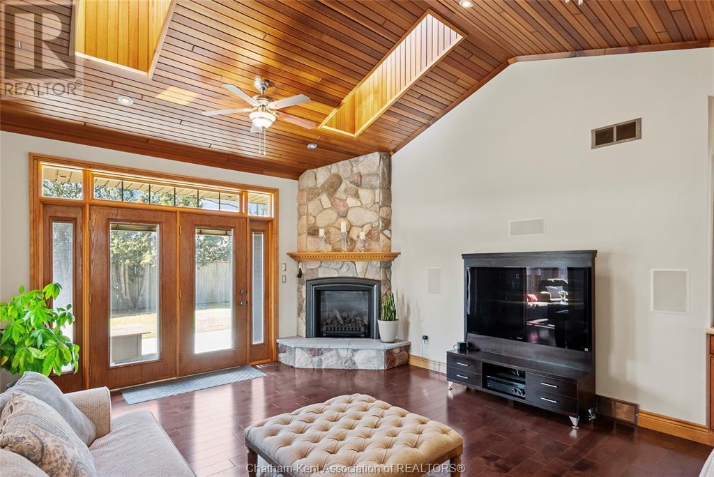 22334 Charing Cross Road, Chatham, Ontario  N7M 5H8 - Photo 13 - 25013851