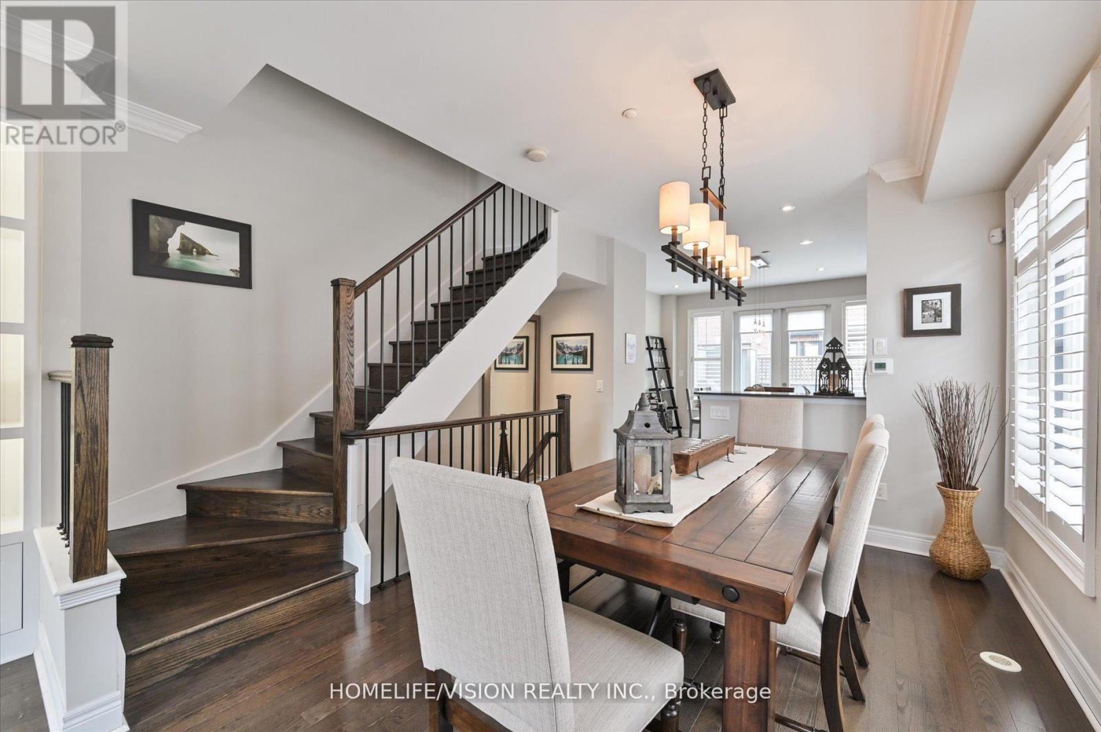 2 Agar Lane, Vaughan, Ontario  L4L 2A7 - Photo 9 - N12189259