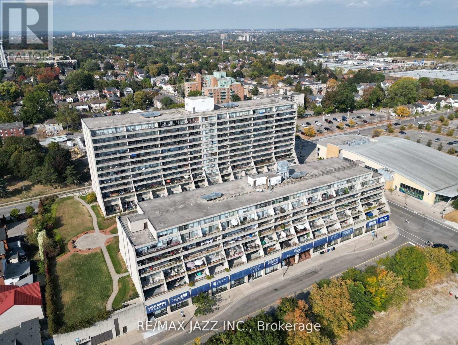 517 - 50 Richmond Street E, Oshawa, Ontario  L1G 7C7 - Photo 1 - E12190628