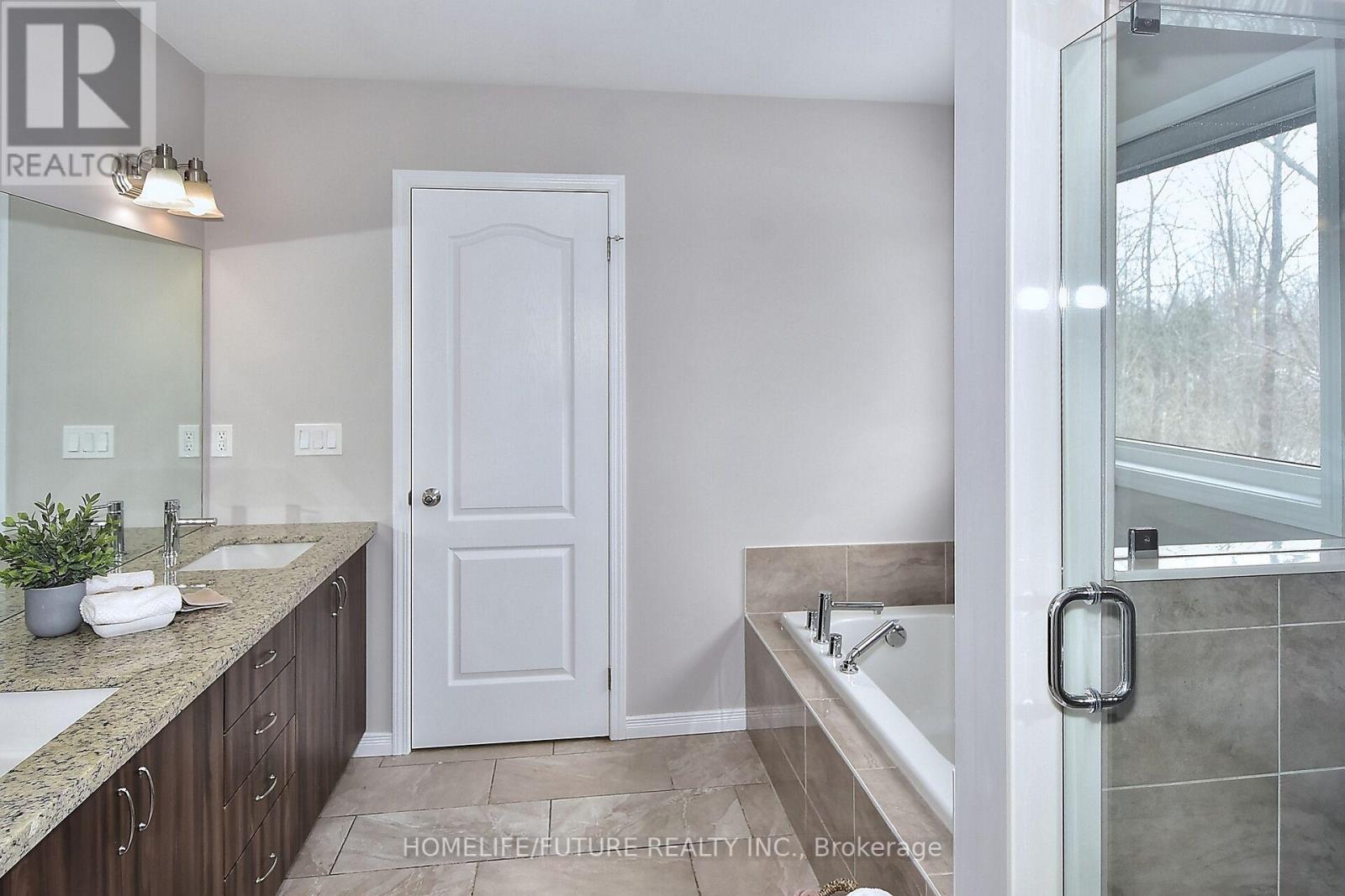 39 Summer Lane, Selwyn, Ontario  K9L 0G4 - Photo 24 - X12099314