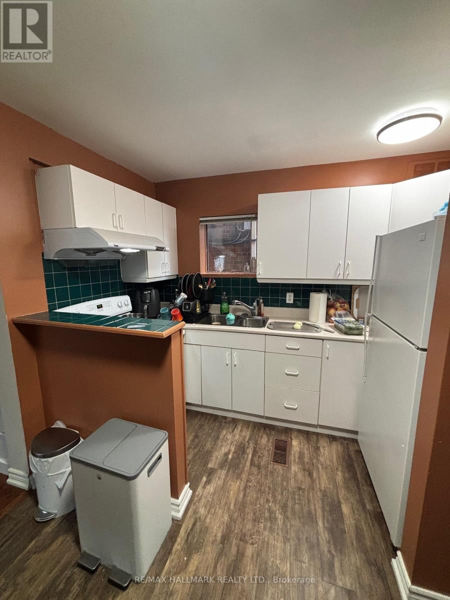 97 Oriole Parkway, Toronto, Ontario  M5P 2G7 - Photo 14 - C12095357