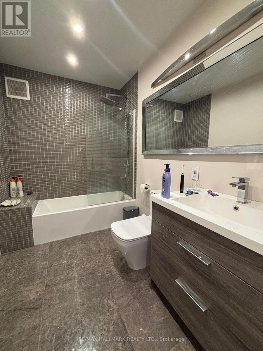 97 Oriole Parkway, Toronto, Ontario  M5P 2G7 - Photo 12 - C12095357
