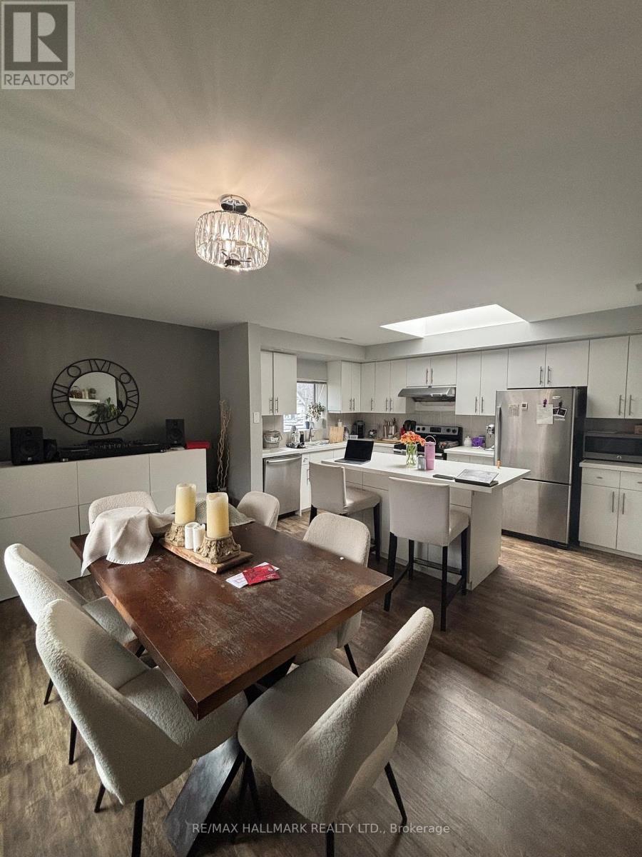 97 Oriole Parkway, Toronto, Ontario  M5P 2G7 - Photo 22 - C12095357