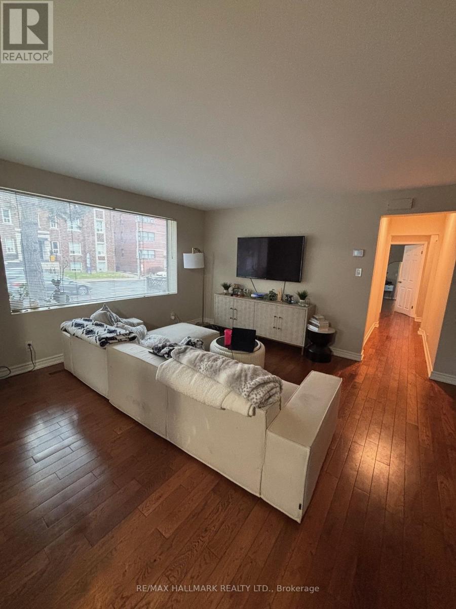 97 Oriole Parkway, Toronto, Ontario  M5P 2G7 - Photo 10 - C12095357
