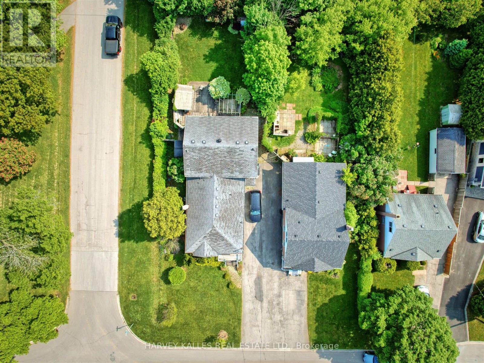 247 Jennings Crescent, Oakville (Br Bronte), Ontario  L6L 1W2 - Photo 12 - W12121116