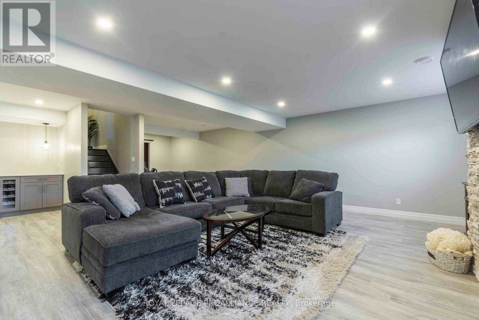 38 Mackenzie John Crescent, Brighton, Ontario  K0K 1H0 - Photo 13 - X12193543