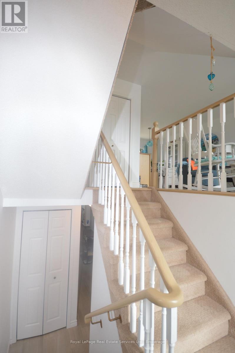 14 - 10 Baker Street, Wasaga Beach, Ontario  L9Z 2H1 - Photo 29 - S12090908