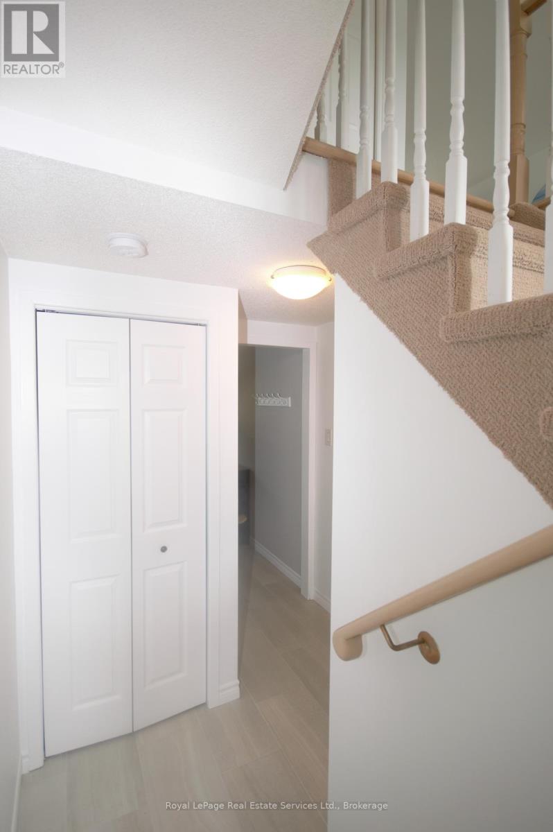 14 - 10 Baker Street, Wasaga Beach, Ontario  L9Z 2H1 - Photo 31 - S12090908