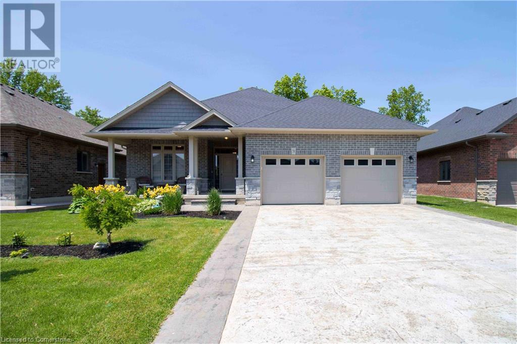 31 SYCAMORE Drive, Port Dover, Ontario