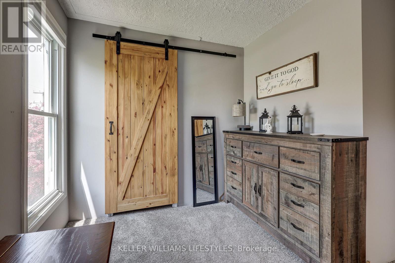 22738 Thames Road, Southwest Middlesex (Appin), Ontario  N0L 1A0 - Photo 32 - X12193563