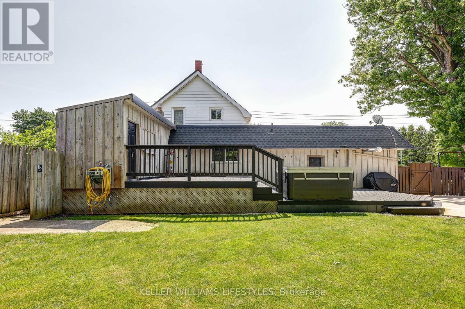 22738 Thames Road, Southwest Middlesex (Appin), Ontario  N0L 1A0 - Photo 44 - X12193563
