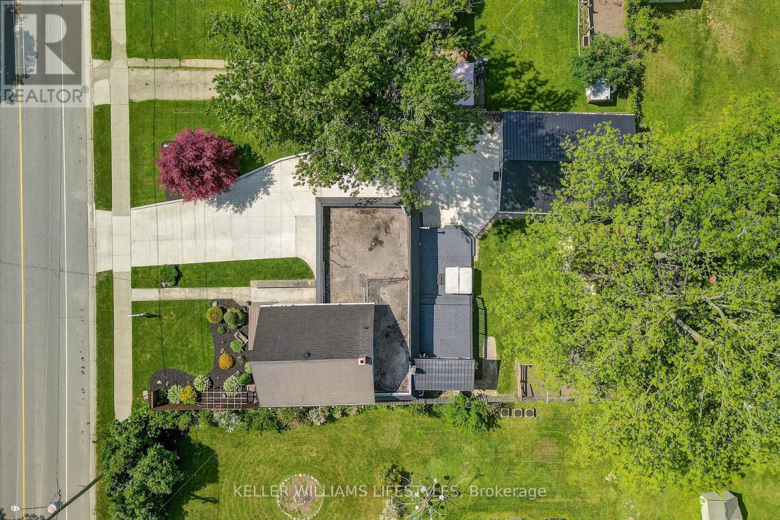 22738 Thames Road, Southwest Middlesex (Appin), Ontario  N0L 1A0 - Photo 50 - X12193563
