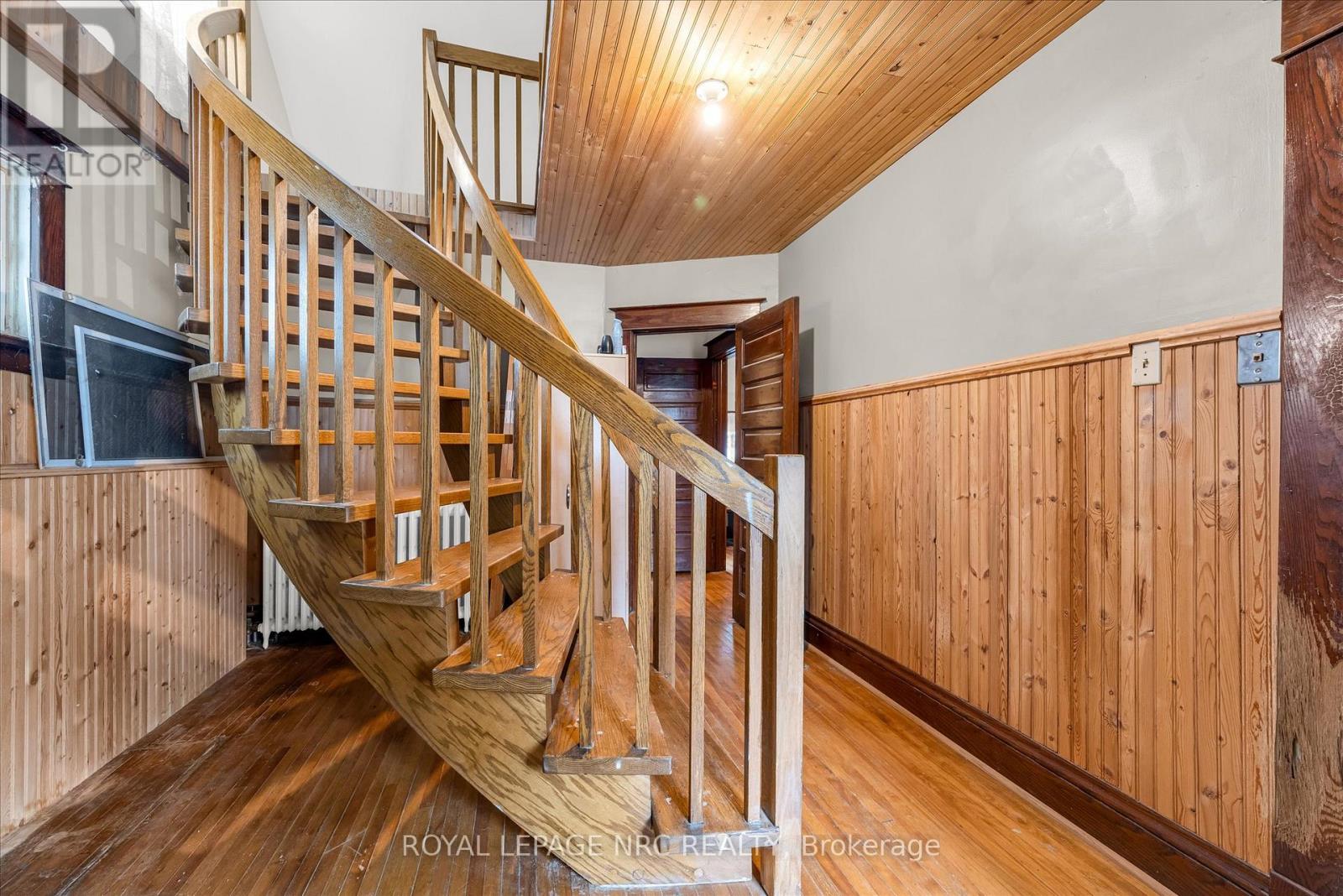 305 Mitchell Street, Port Colborne (Killaly East), Ontario  L3K 1Y7 - Photo 37 - X12137210