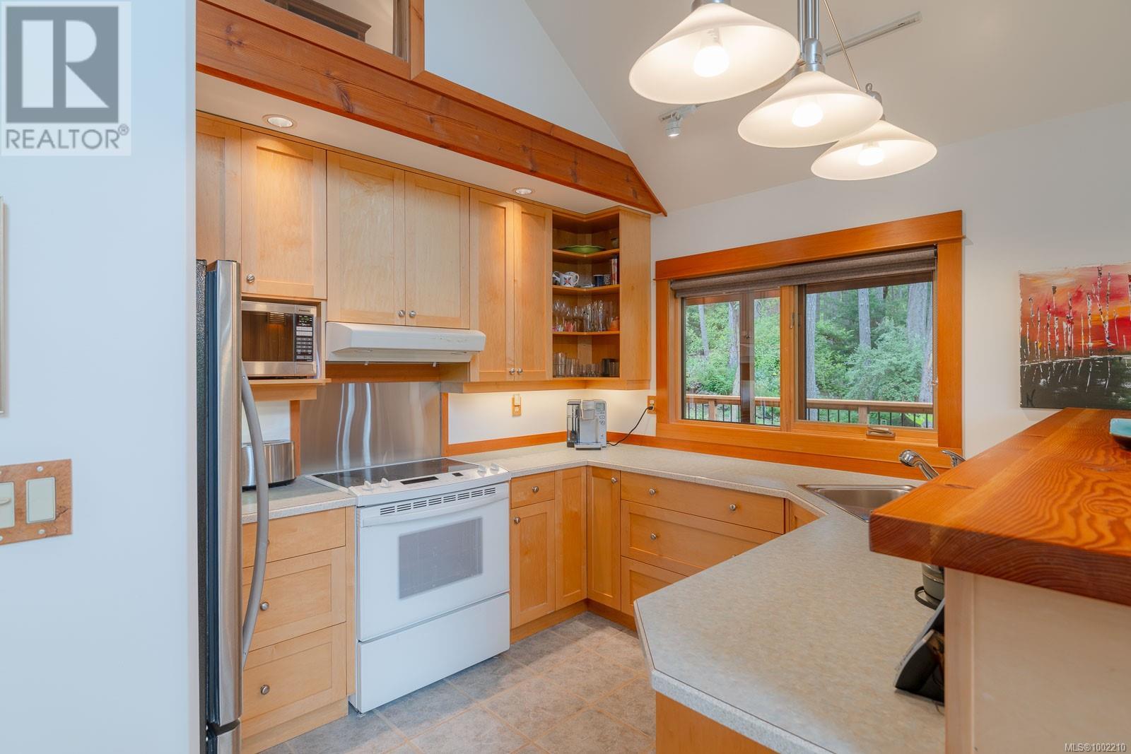 211 Halibut Hill Rd, Mudge Island, British Columbia  V0R 1X0 - Photo 23 - 1002210