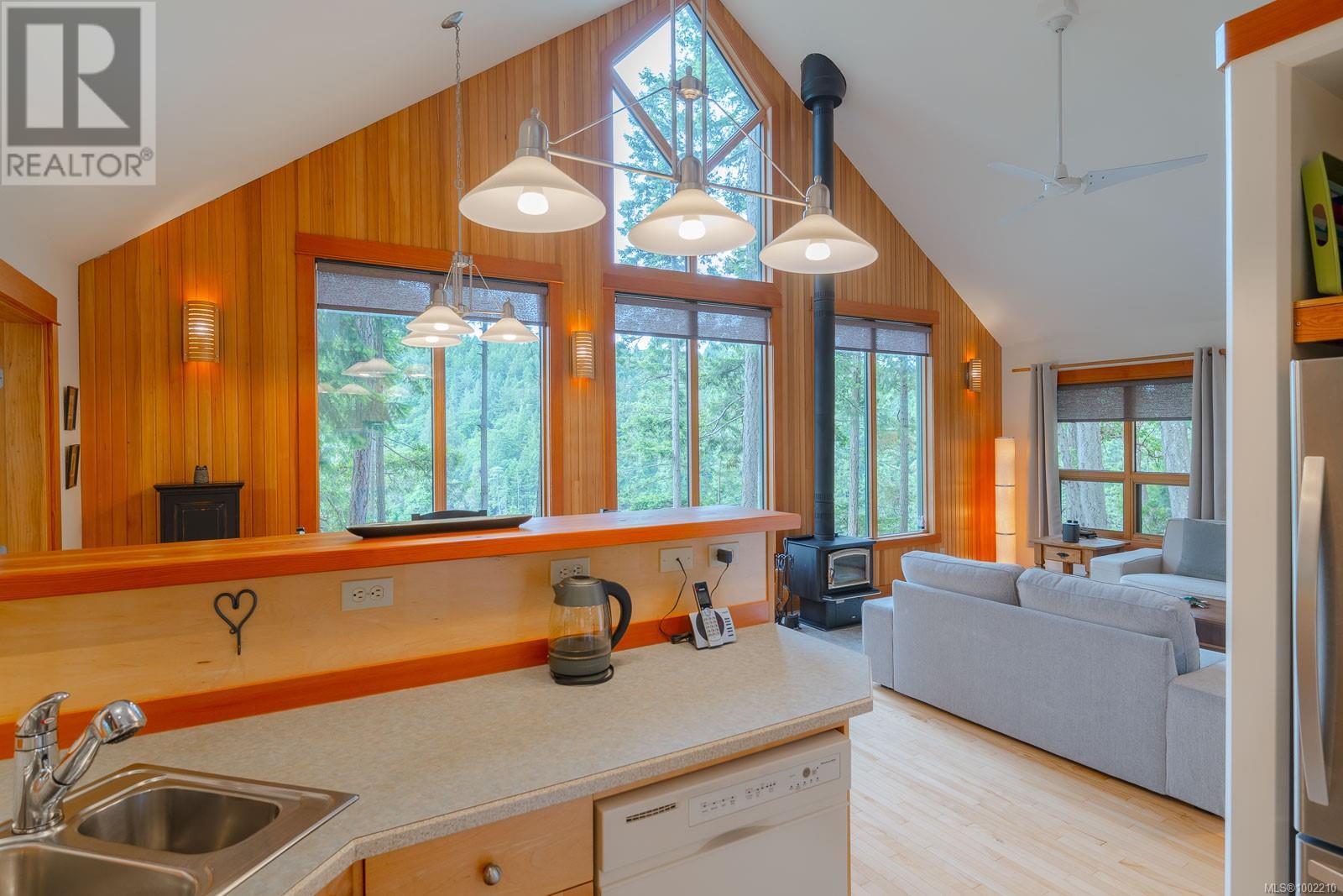 211 Halibut Hill Rd, Mudge Island, British Columbia  V0R 1X0 - Photo 25 - 1002210