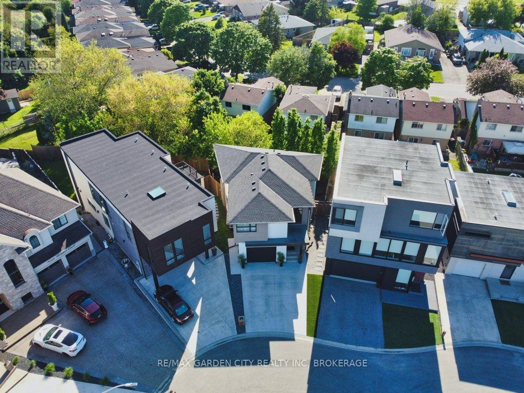 11 Beamer Court, Thorold, Ontario  L2V 3X7 - Photo 46 - X12193579