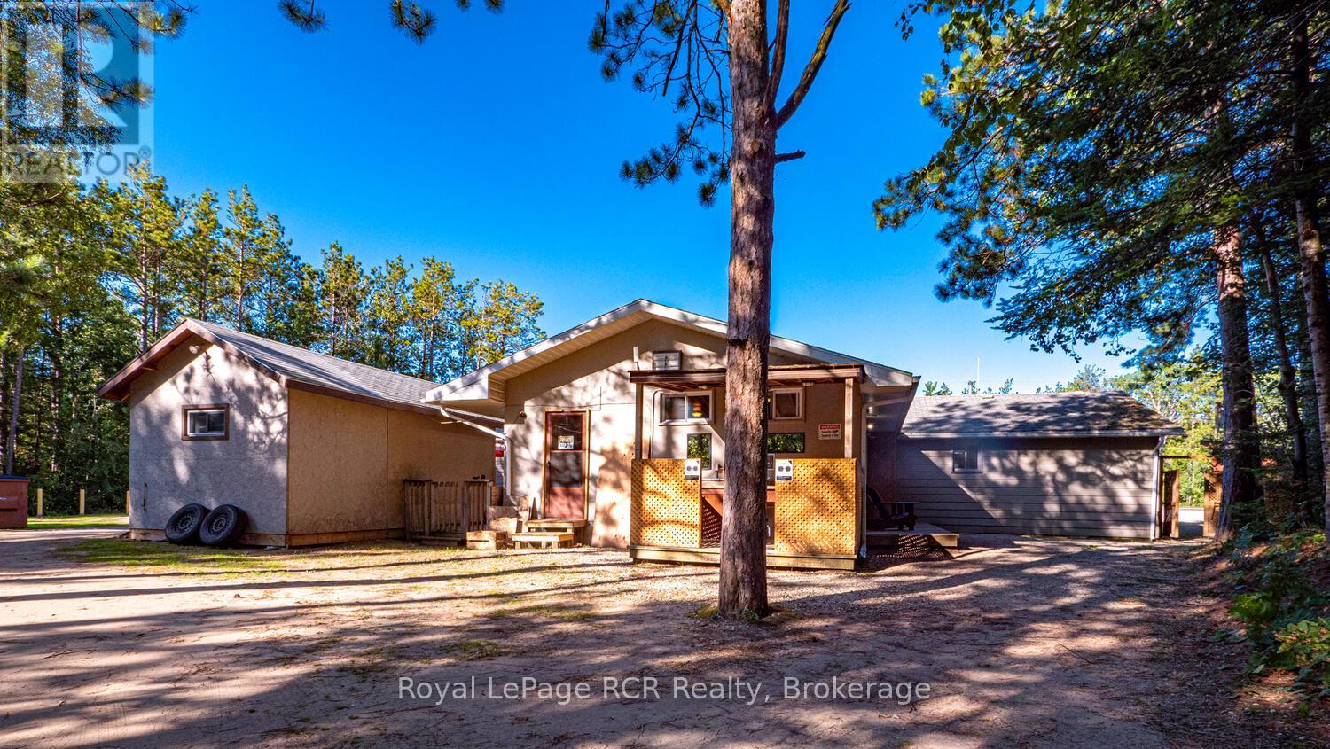 6313 Highway 6, Northern Bruce Peninsula, Ontario  N0H 2R0 - Photo 2 - X12193555