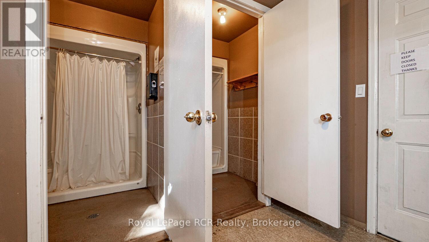 6313 Highway 6, Northern Bruce Peninsula, Ontario  N0H 2R0 - Photo 34 - X12193555