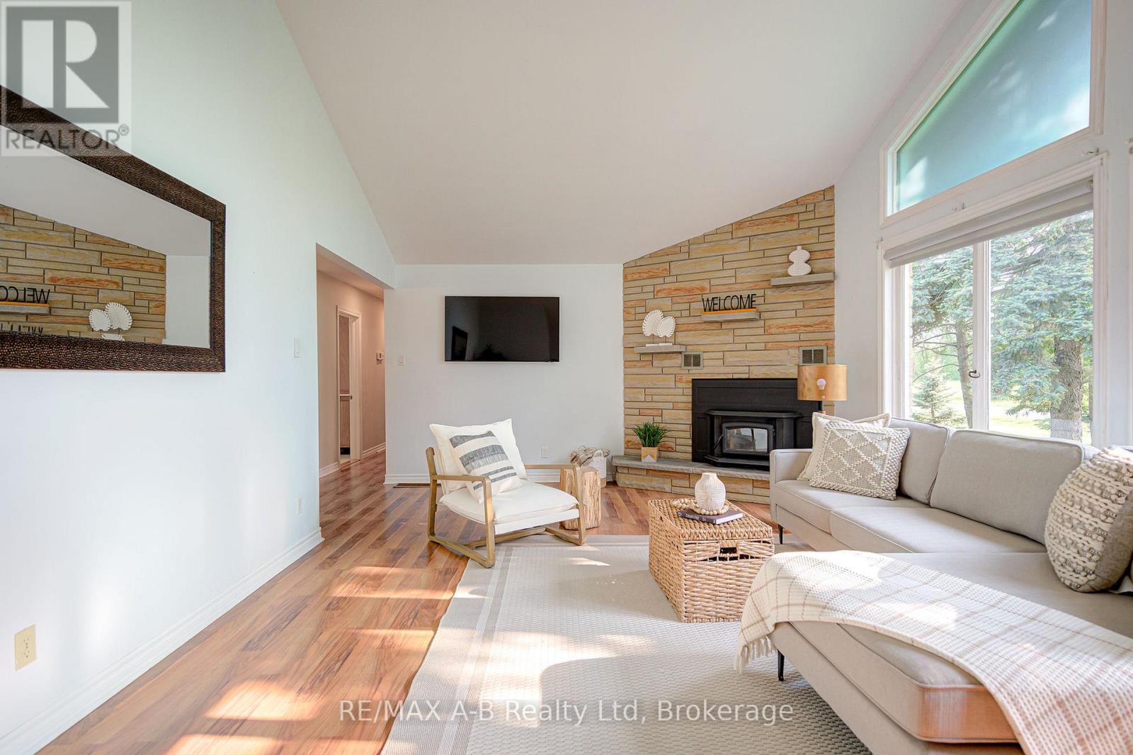 3981 111 Road, Perth East, Ontario  N5A 6S5 - Photo 11 - X12193564