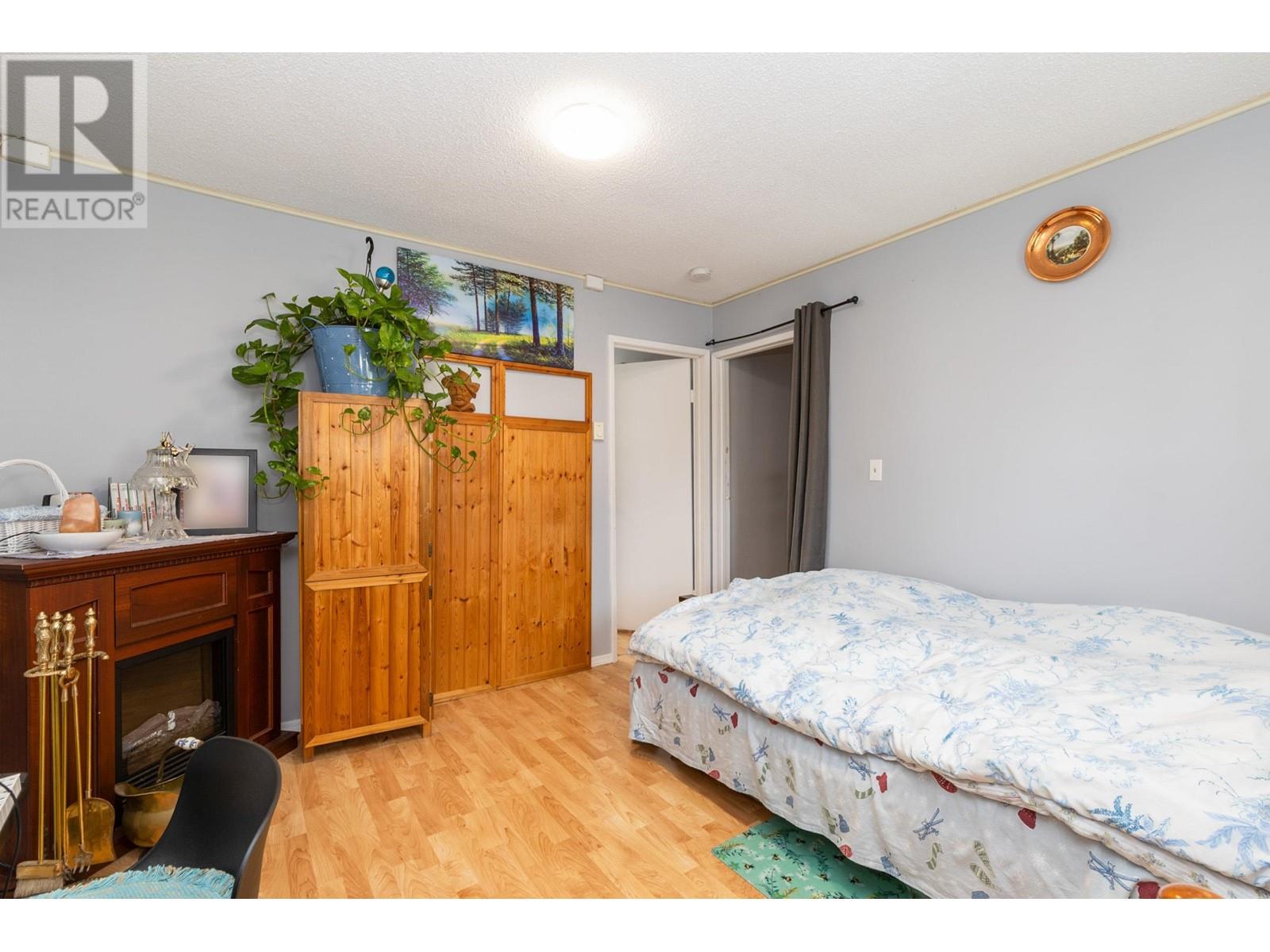 22914 Storey Avenue, Maple Ridge, British Columbia  V2X 3W1 - Photo 13 - R2982462