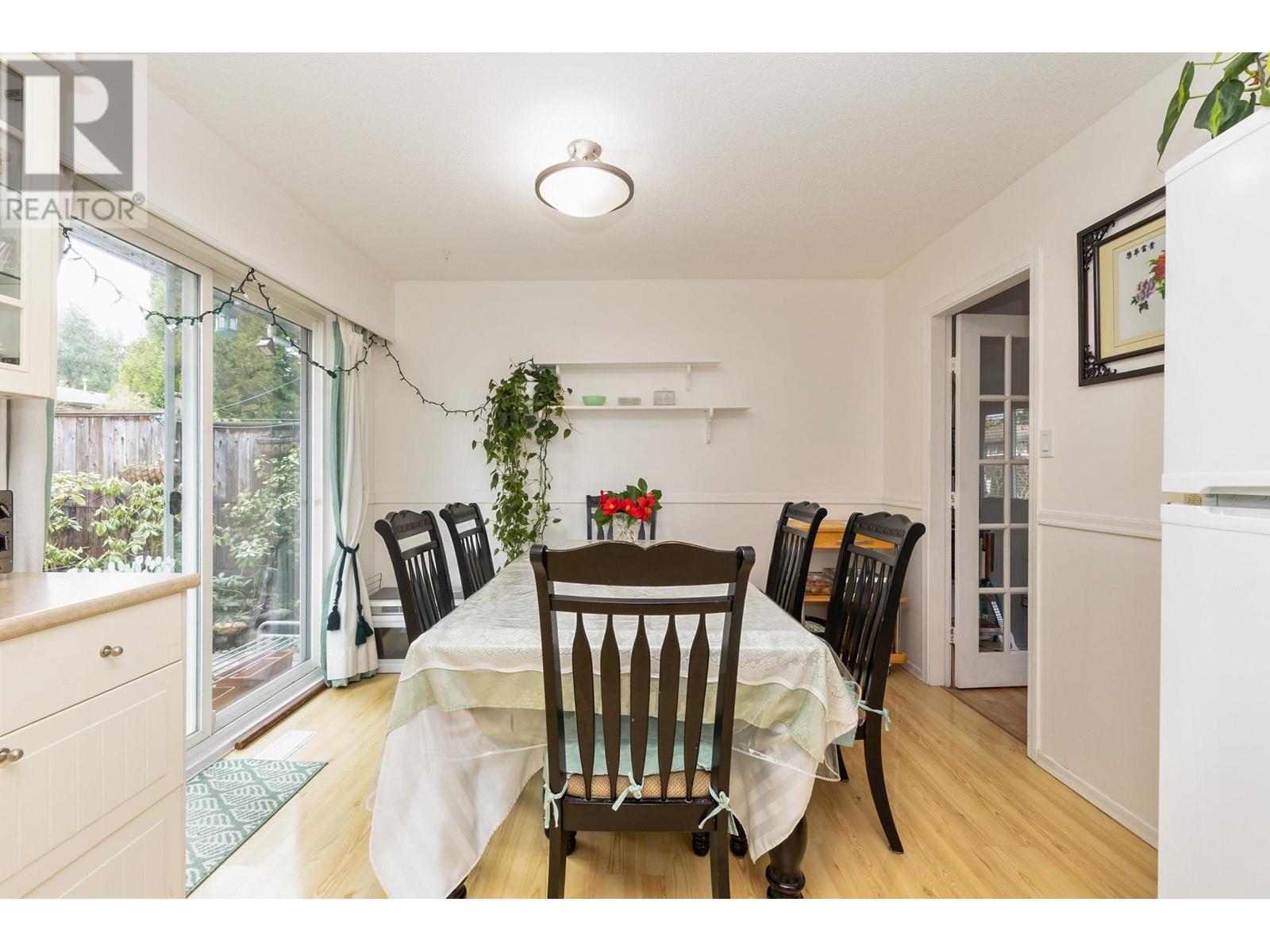 22914 Storey Avenue, Maple Ridge, British Columbia  V2X 3W1 - Photo 11 - R2982462