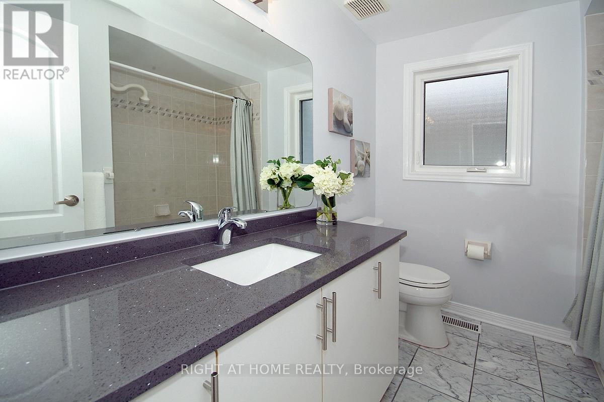 26 Strathbury Street, Ottawa, Ontario  K2G 5N9 - Photo 19 - X12193519