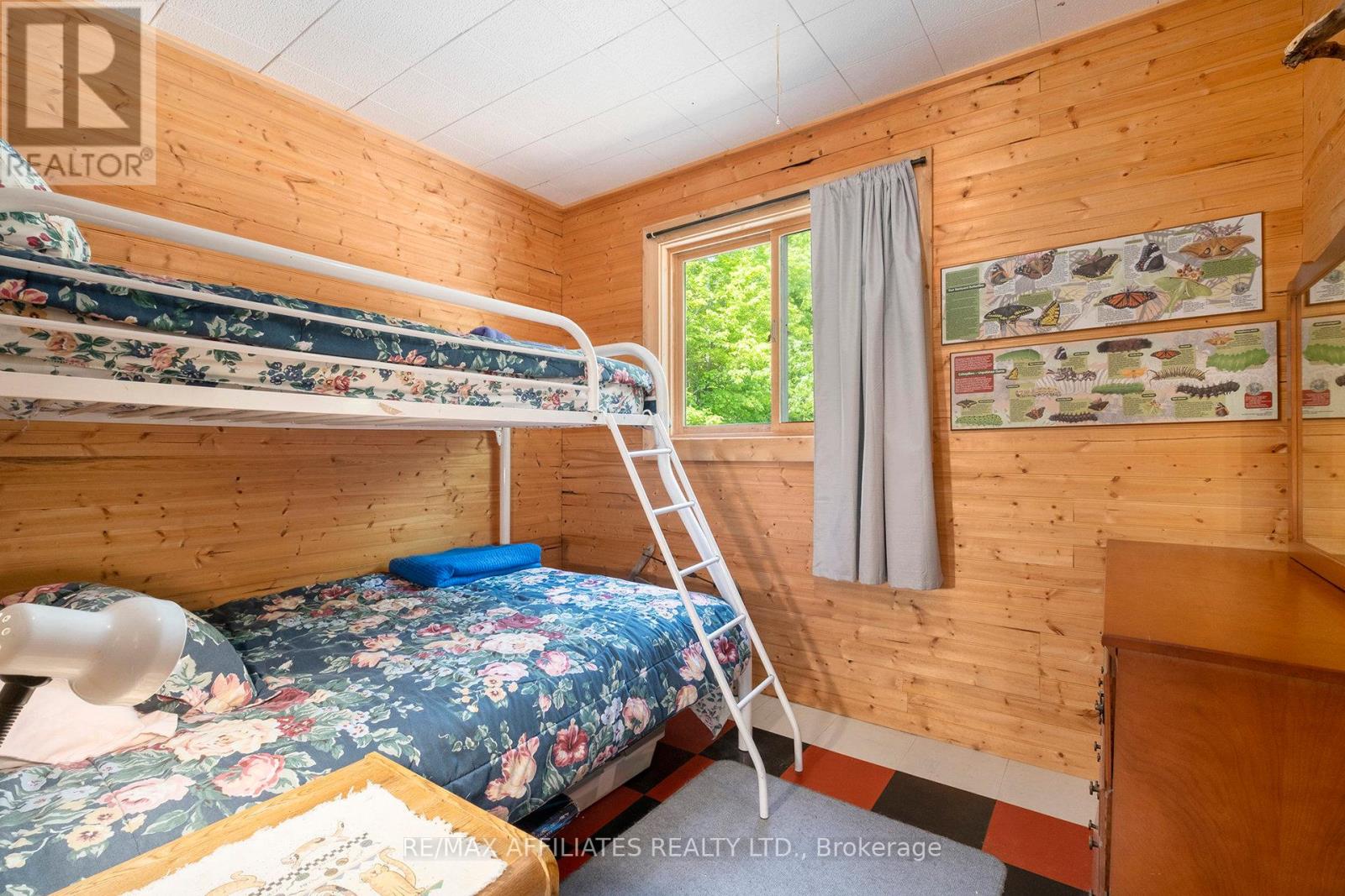 1015 Penyck  Lake Lane North, Frontenac, Ontario  K0H 2P0 - Photo 16 - X12193530