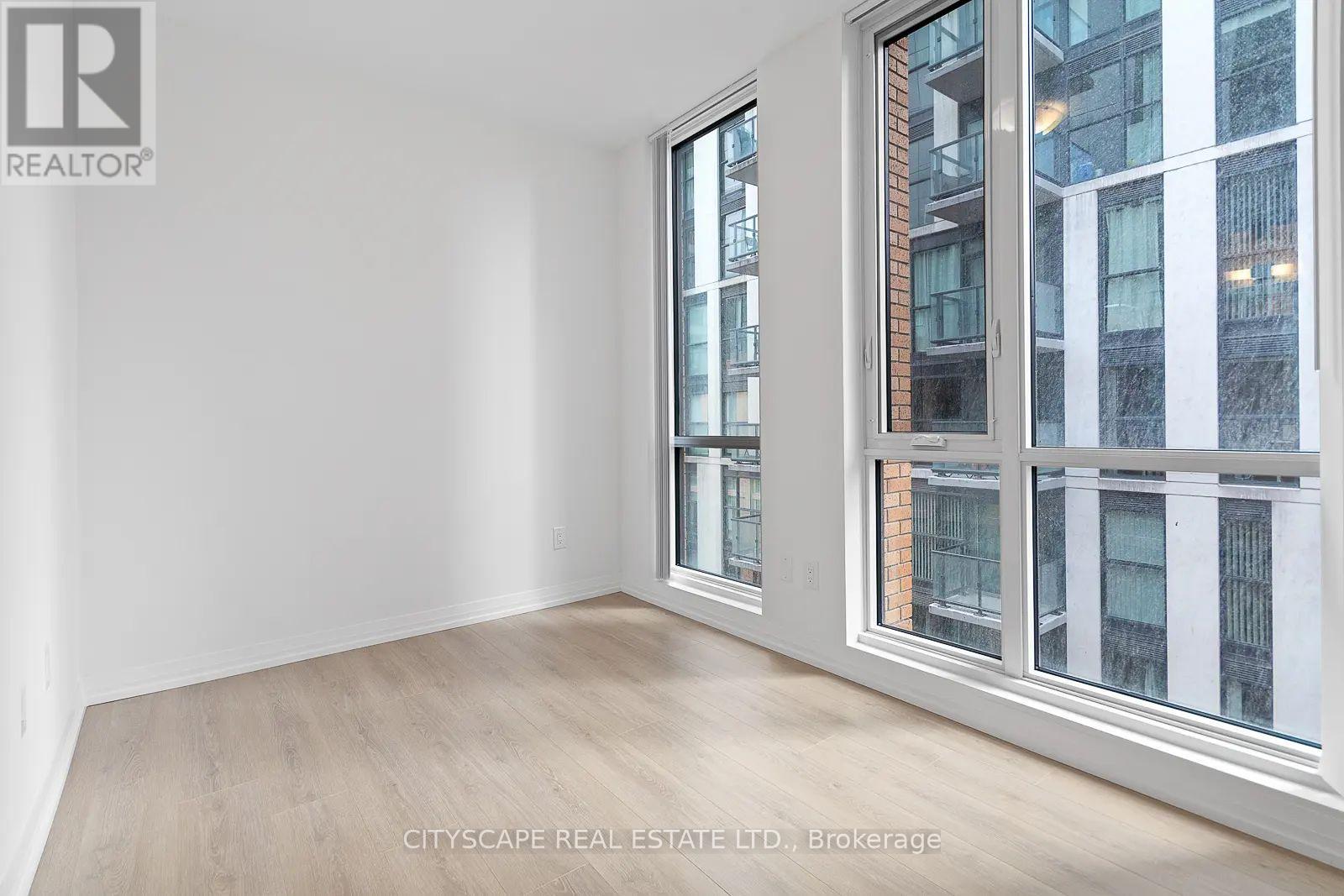 1203 - 8 Widmer Street, Toronto, Ontario  M5V 2E7 - Photo 15 - C12193308