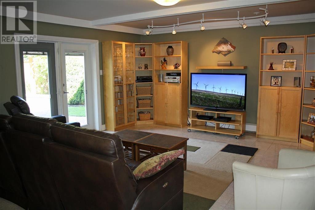 4431 Colchester Drive, Richmond, British Columbia  V7C 4R3 - Photo 7 - R3010120
