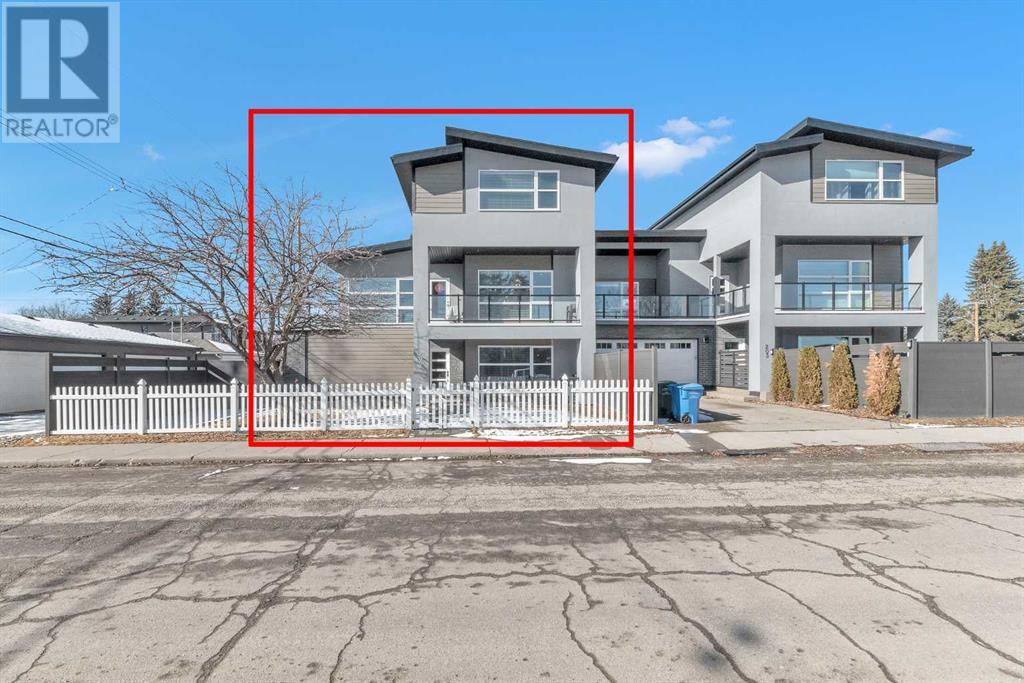 205 35a Street Sw, Calgary, Alberta  T3C 1P6 - Photo 2 - A2218602