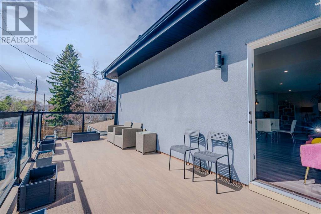 205 35a Street Sw, Calgary, Alberta  T3C 1P6 - Photo 5 - A2218602