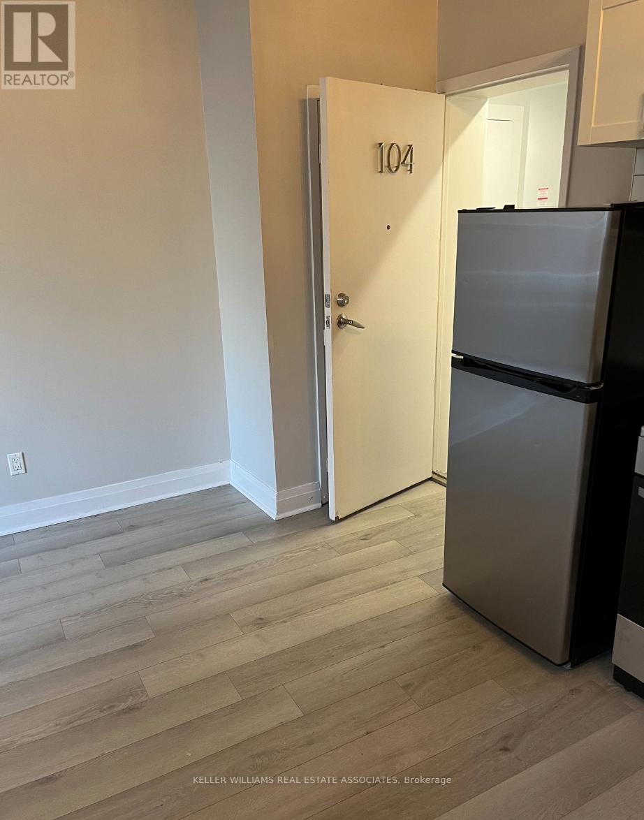204 - 53 Dawes Road, Toronto, Ontario  M4C 5B1 - Photo 2 - E12193331