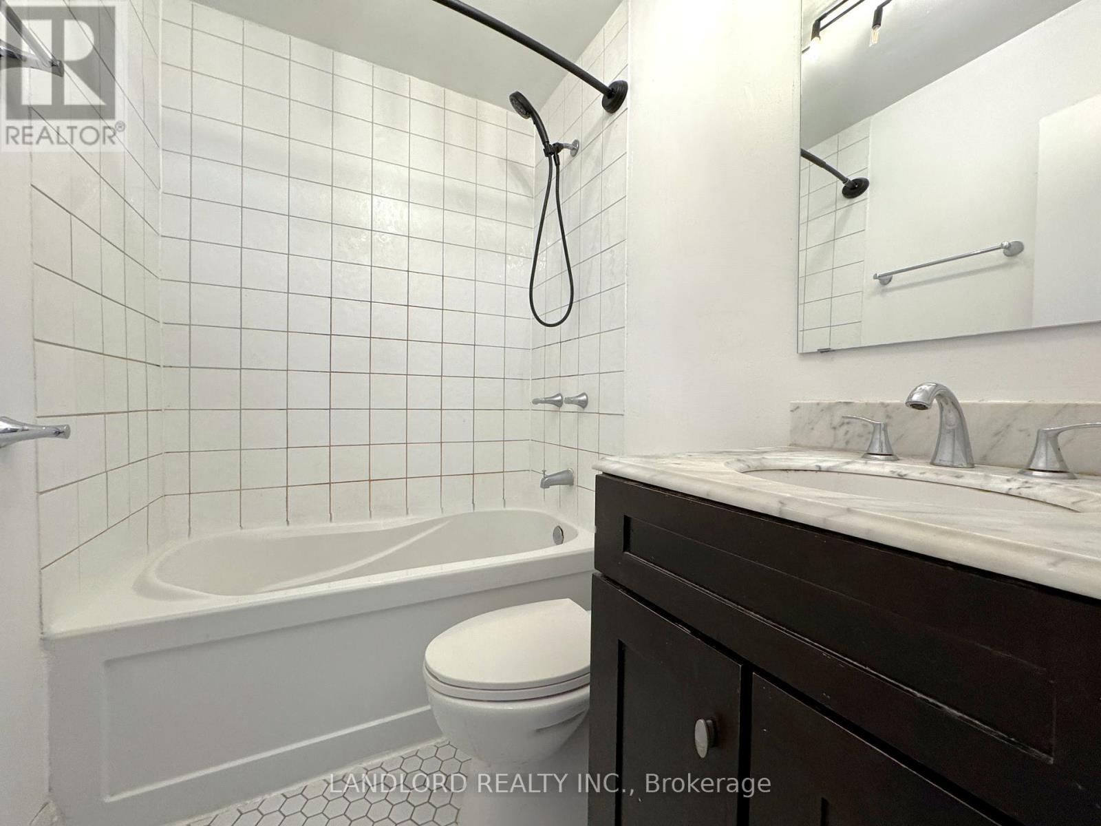 B - 1175 Queen Street E, Toronto, Ontario  M4M 1L5 - Photo 13 - E12193374