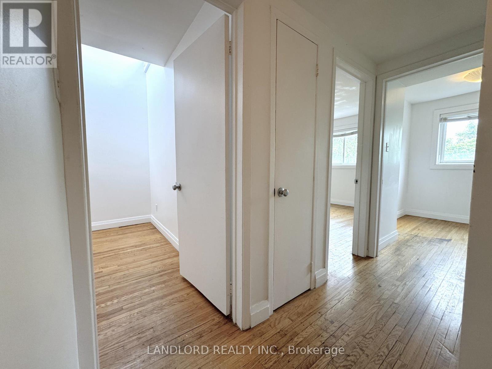 B - 1175 Queen Street E, Toronto, Ontario  M4M 1L5 - Photo 14 - E12193374
