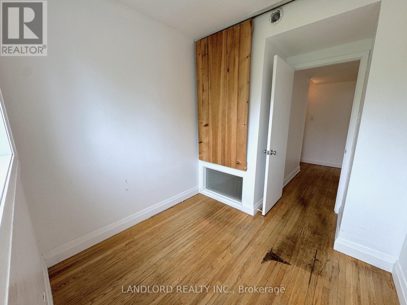 B - 1175 Queen Street E, Toronto, Ontario  M4M 1L5 - Photo 19 - E12193374