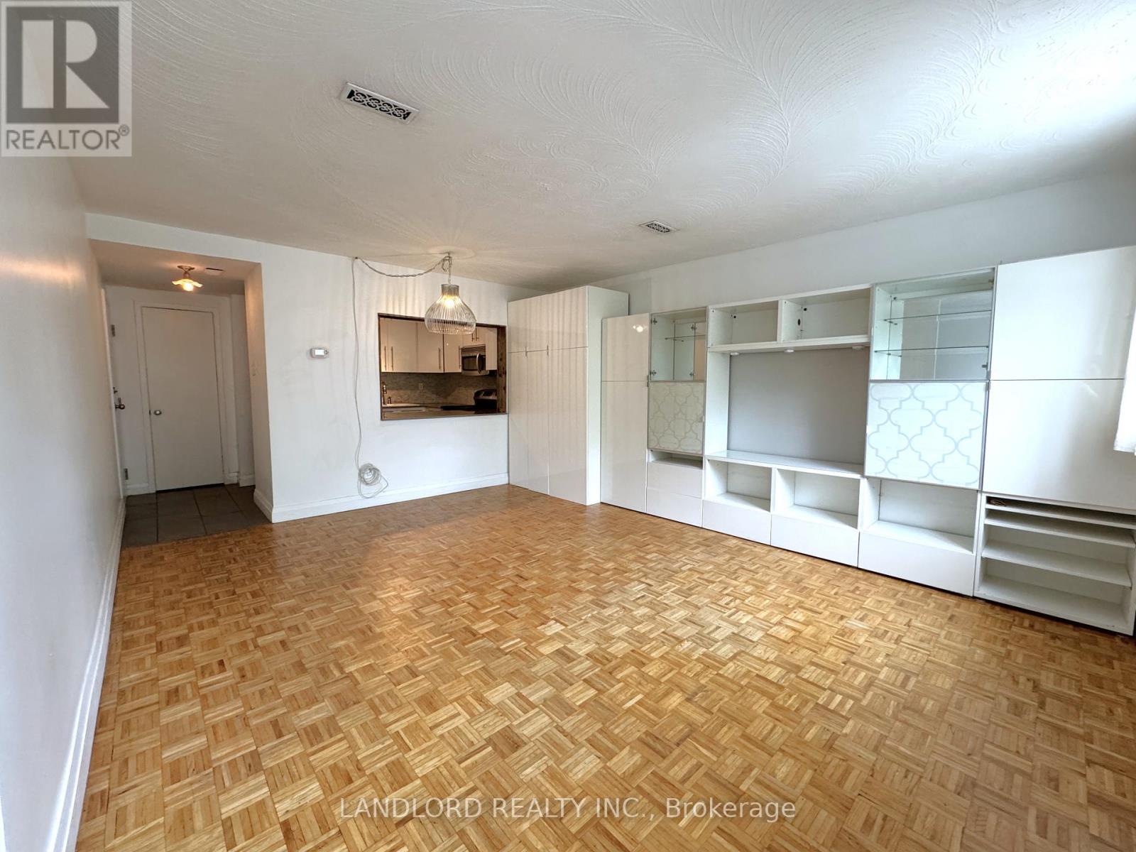 B - 1175 Queen Street E, Toronto, Ontario  M4M 1L5 - Photo 9 - E12193374