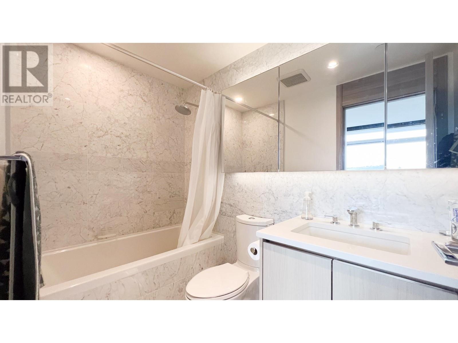 Listing Picture 18 of 21 : 906 4720 LOUGHEED HIGHWAY, Burnaby / 本拿比 - 魯藝地產 Yvonne Lu Group - MLS Medallion Club Member