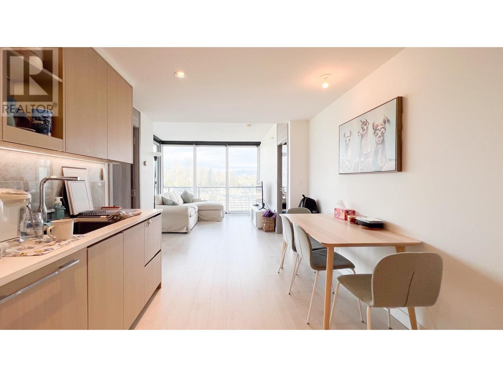 Listing Picture 9 of 21 : 906 4720 LOUGHEED HIGHWAY, Burnaby / 本拿比 - 魯藝地產 Yvonne Lu Group - MLS Medallion Club Member