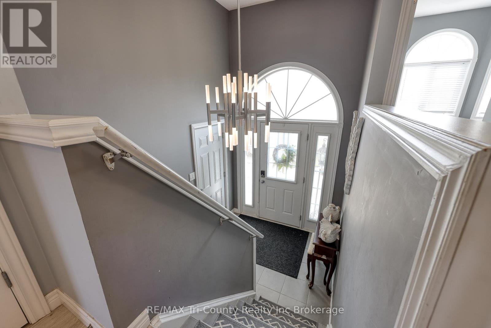 51 Trailview Drive, Tillsonburg, Ontario  N4G 0C6 - Photo 11 - X12193581