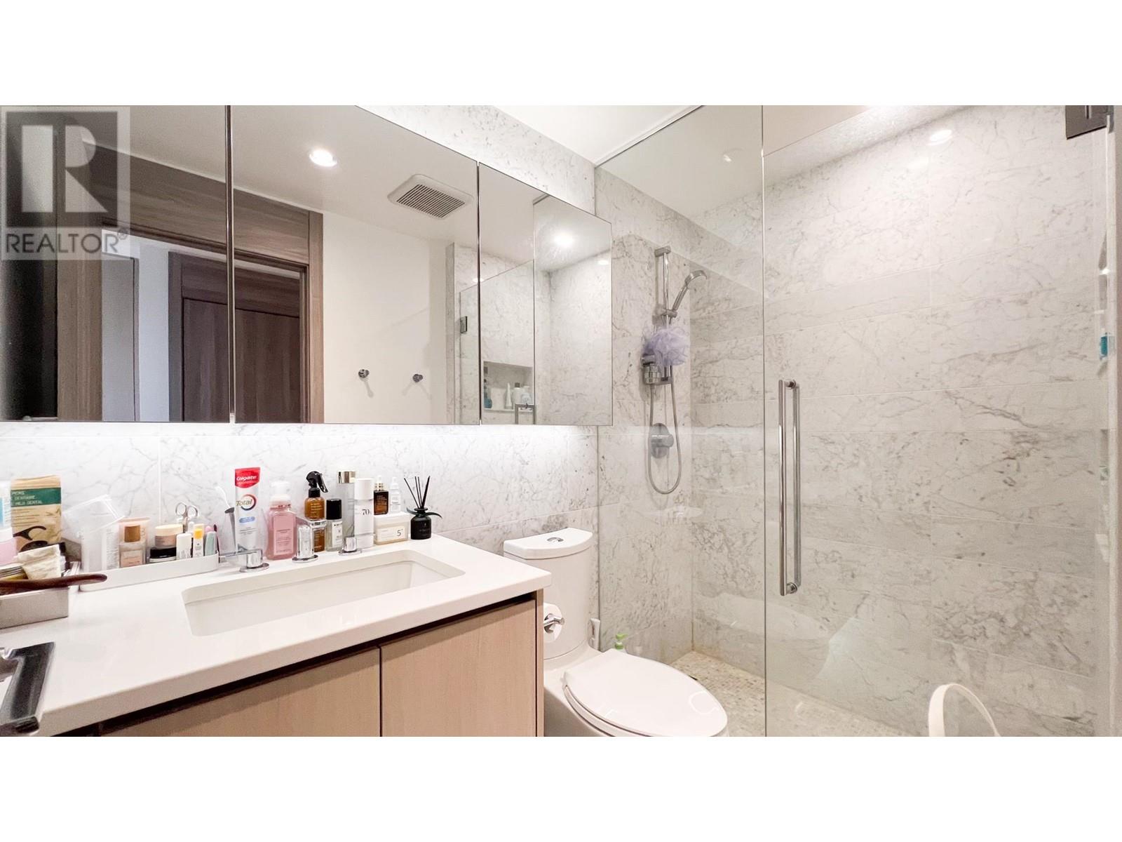 Listing Picture 20 of 21 : 906 4720 LOUGHEED HIGHWAY, Burnaby / 本拿比 - 魯藝地產 Yvonne Lu Group - MLS Medallion Club Member