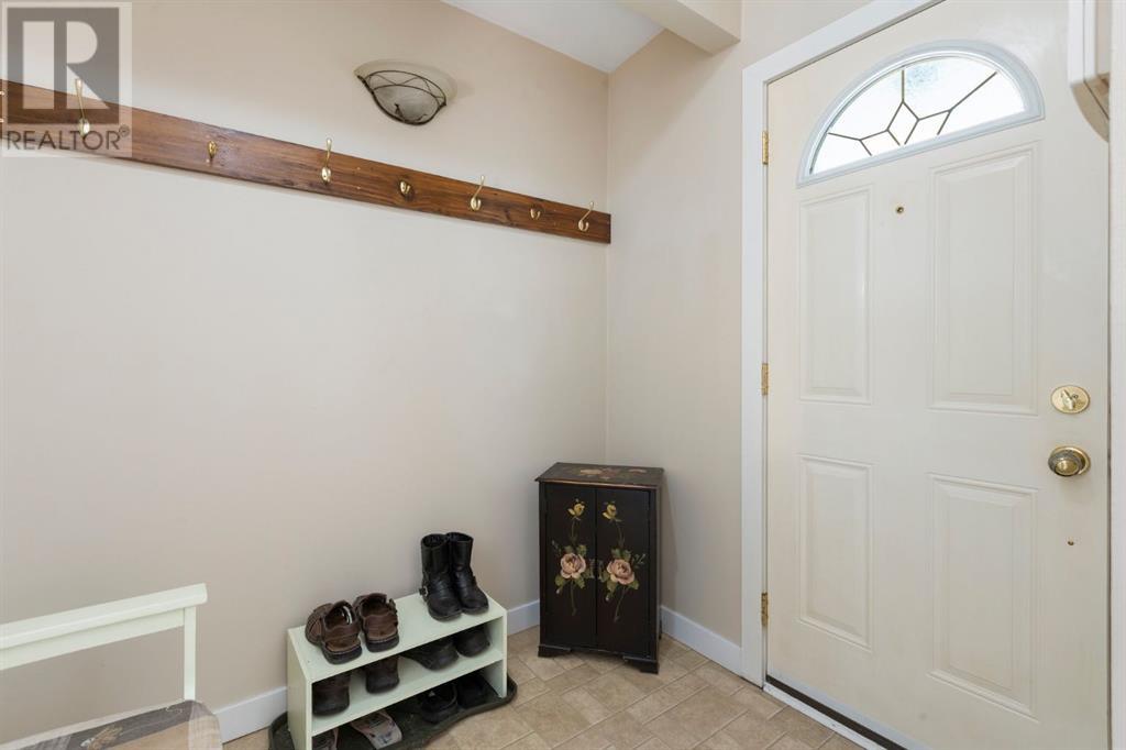 Property at 3725 41 Street SW image 5
