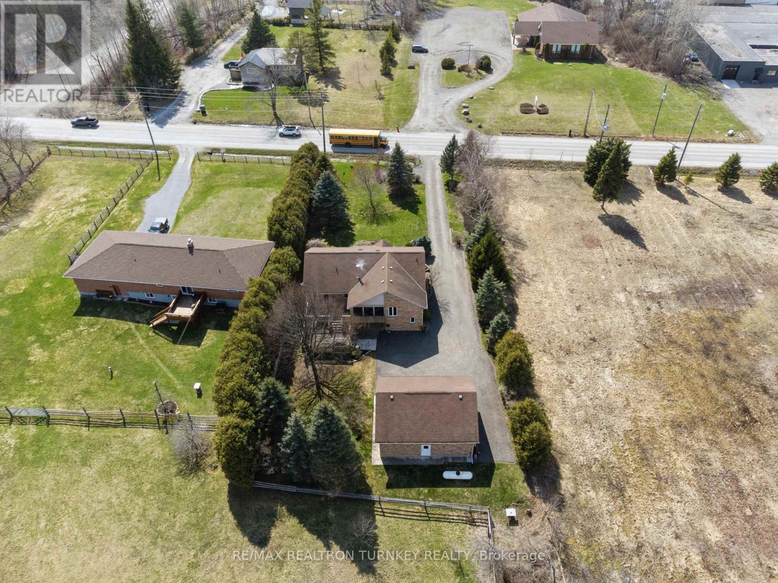 20173 Bathurst Street, East Gwillimbury (Holland Landing), Ontario  L9N 1N3 - Photo 47 - N12193309