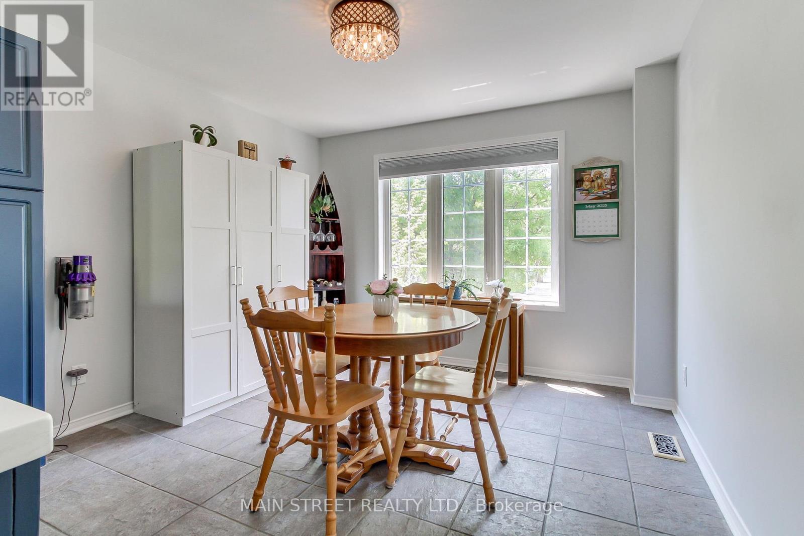 69 Hattie Court, Georgina (Keswick North), Ontario  L4P 3Z7 - Photo 16 - N12193319
