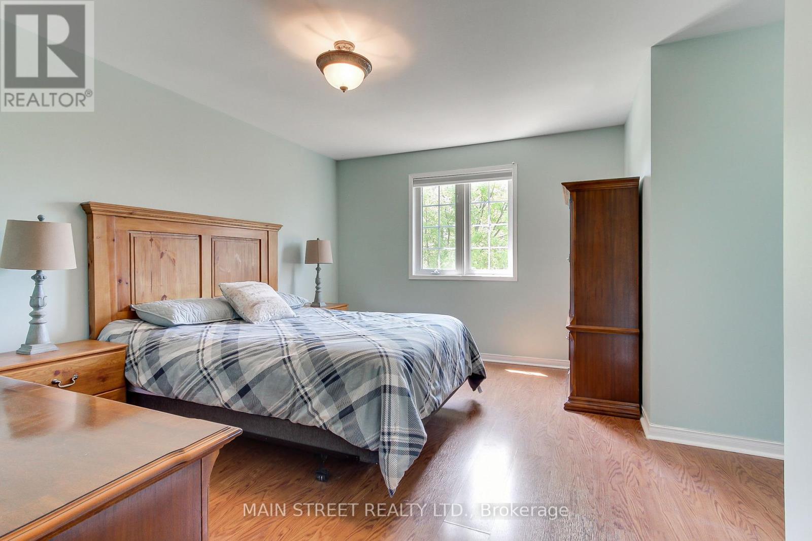 69 Hattie Court, Georgina, Ontario  L4P 3Z7 - Photo 22 - N12193319