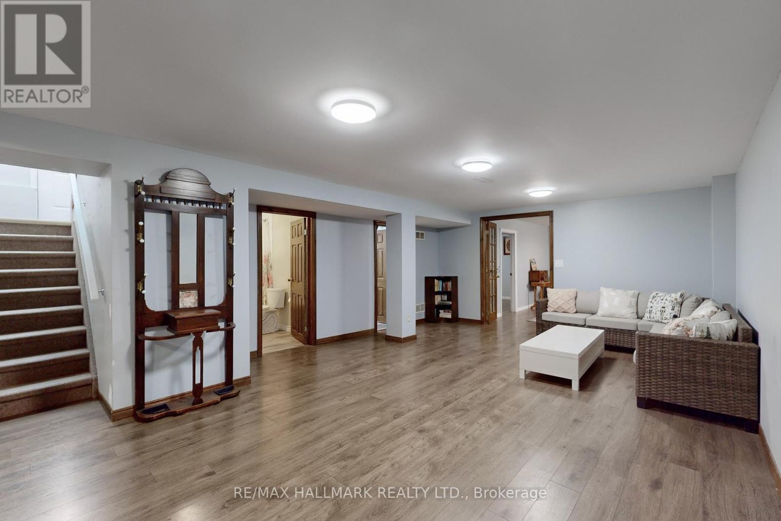 111 Kerr Boulevard, New Tecumseth, Ontario  L9R 1C6 - Photo 28 - N12193379